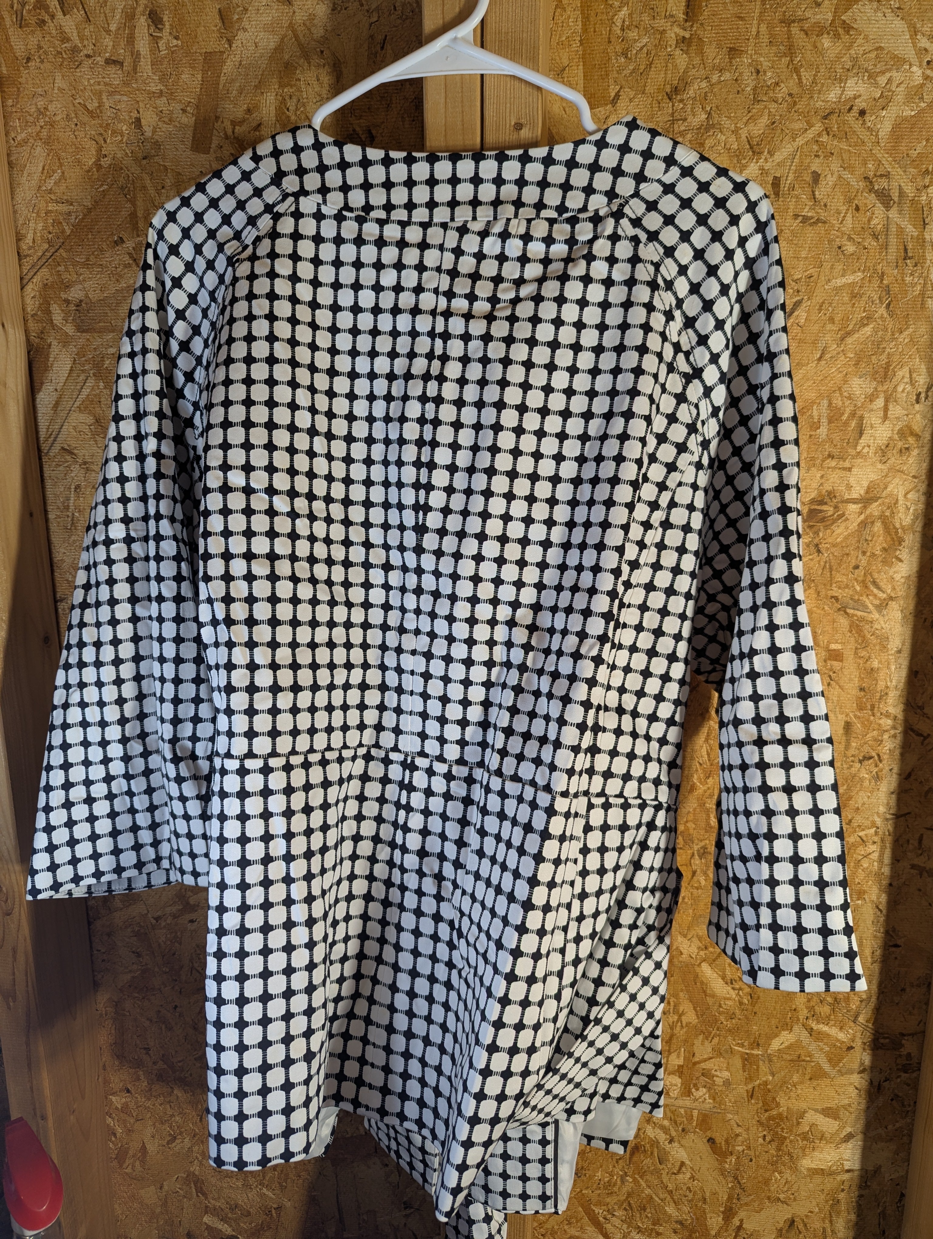 Black & White Novelty Jacket Size 26W