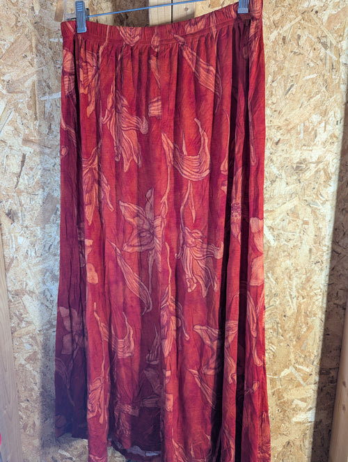 100% rayon floral skirt size 16W