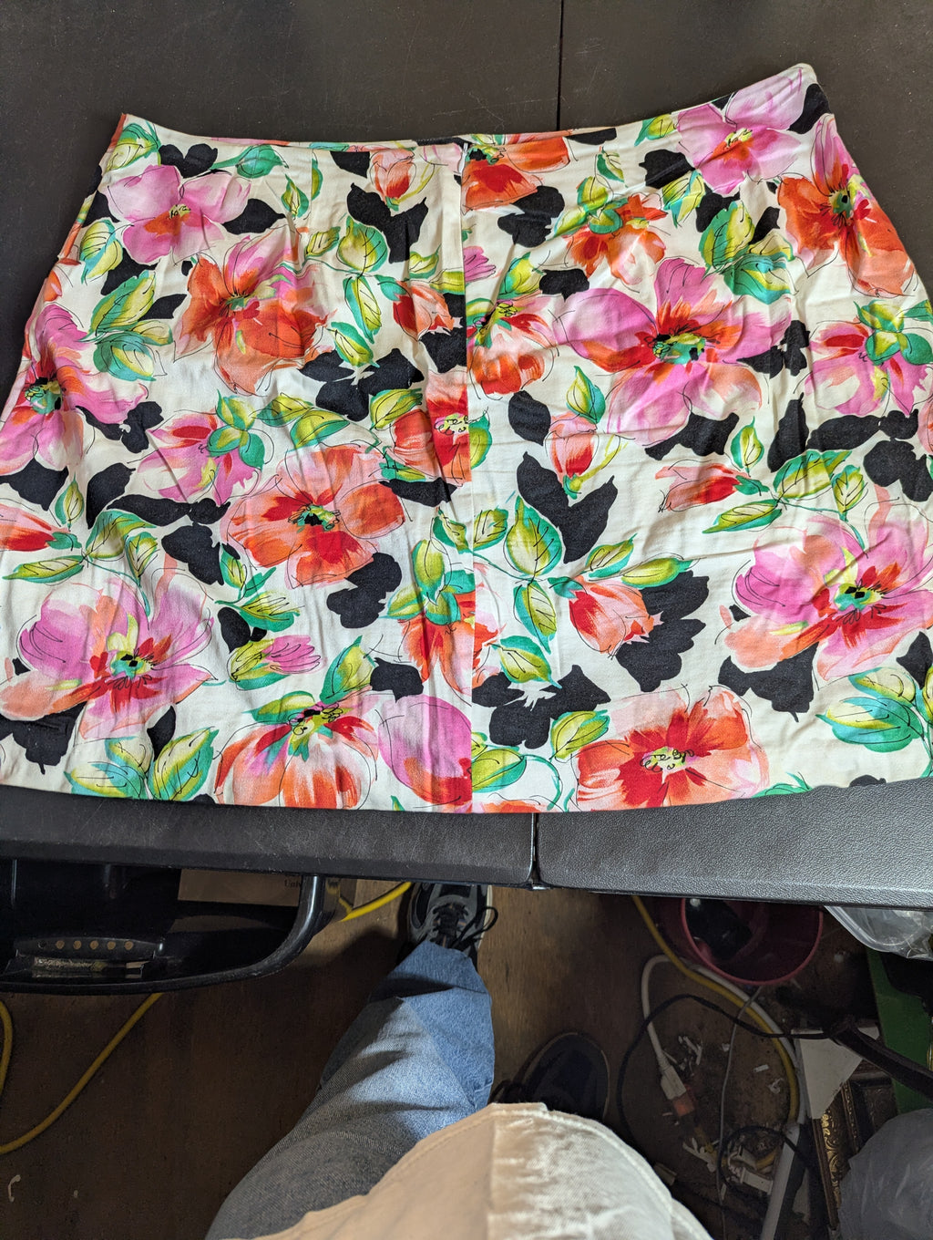 Carolina Blues size 24W cotton blend floral skirt