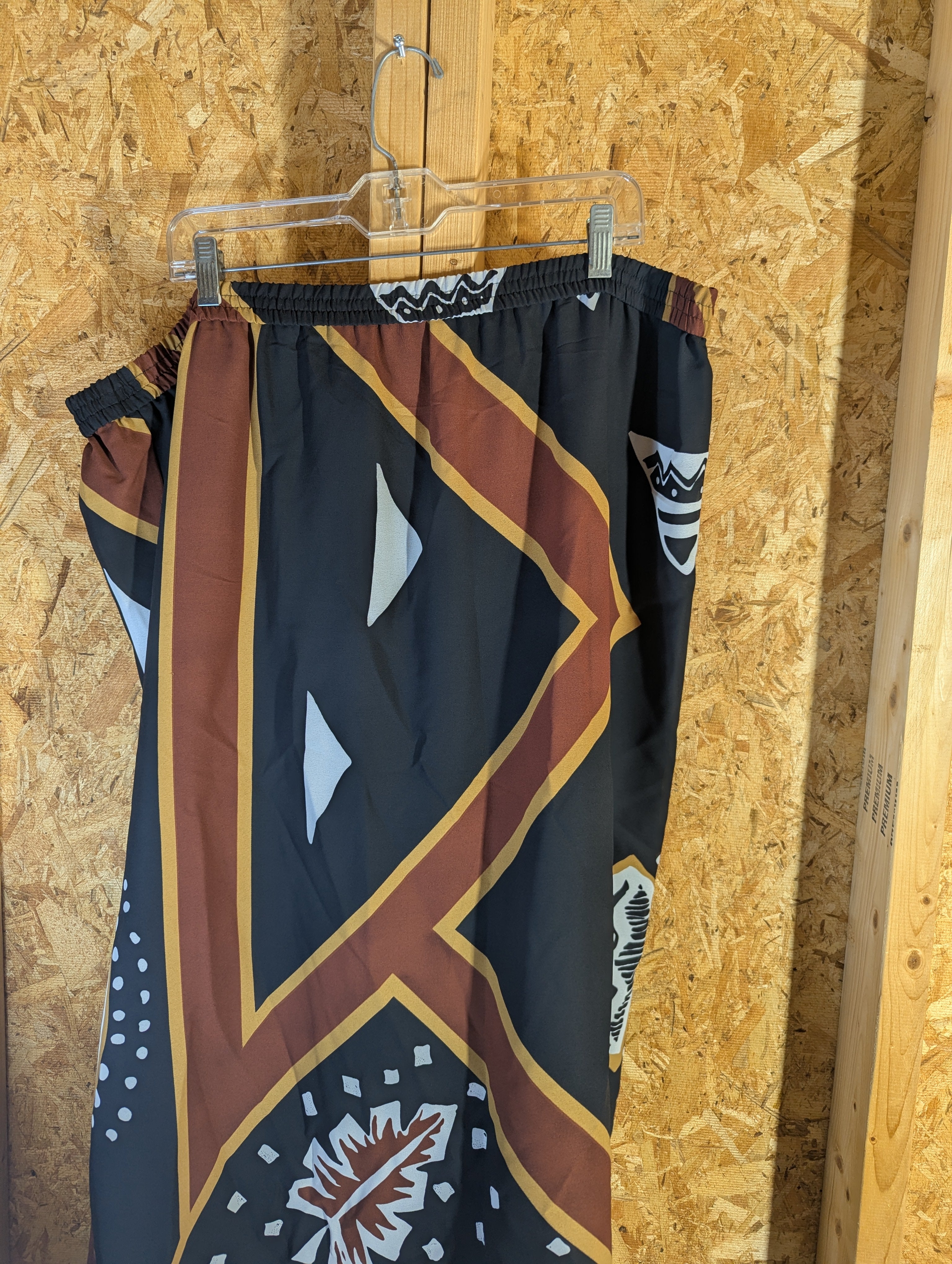 Mosaic size 3x polyester lined skirt